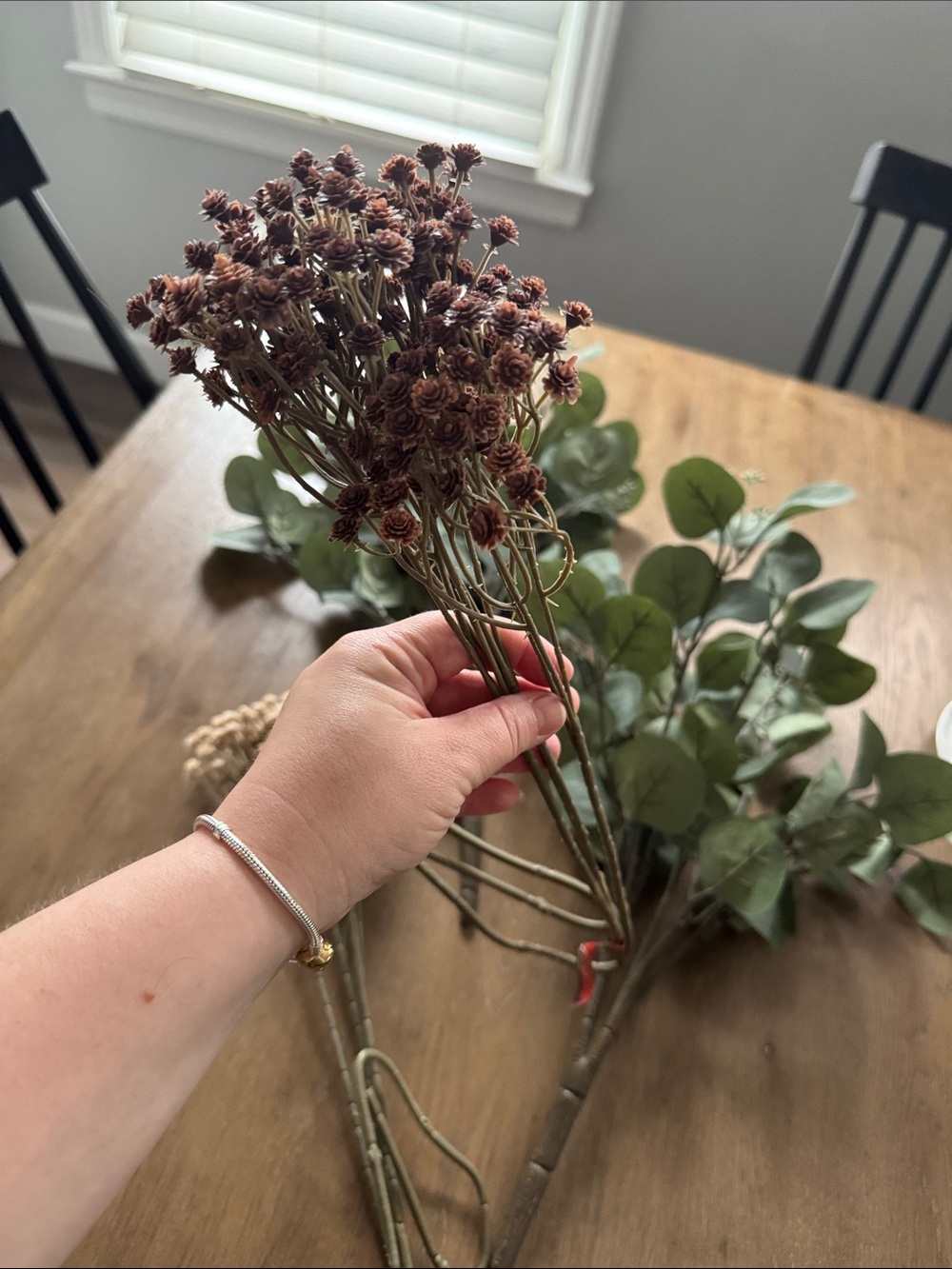 Floral stems - Picture 2 of 5